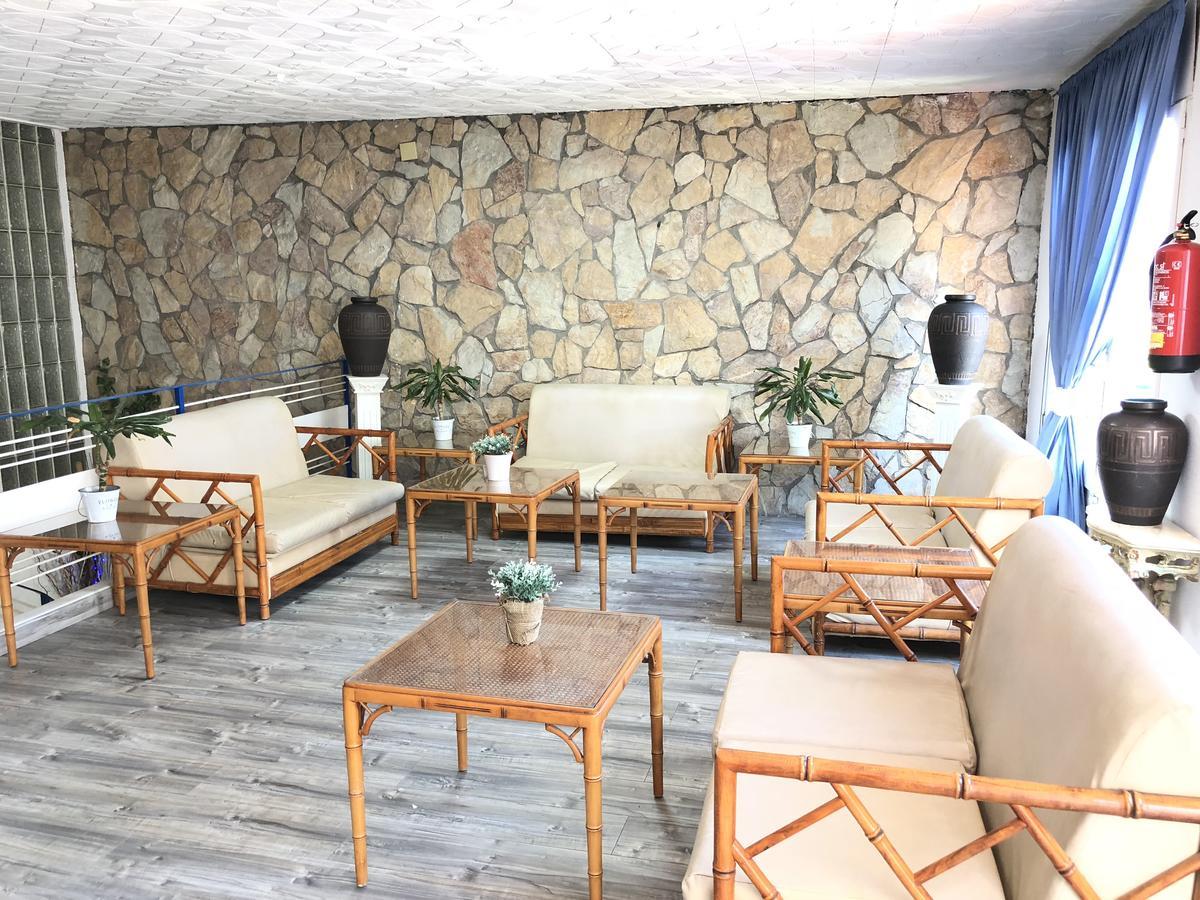 卡里拉 尤尼沃思旅馆酒店 外观 照片